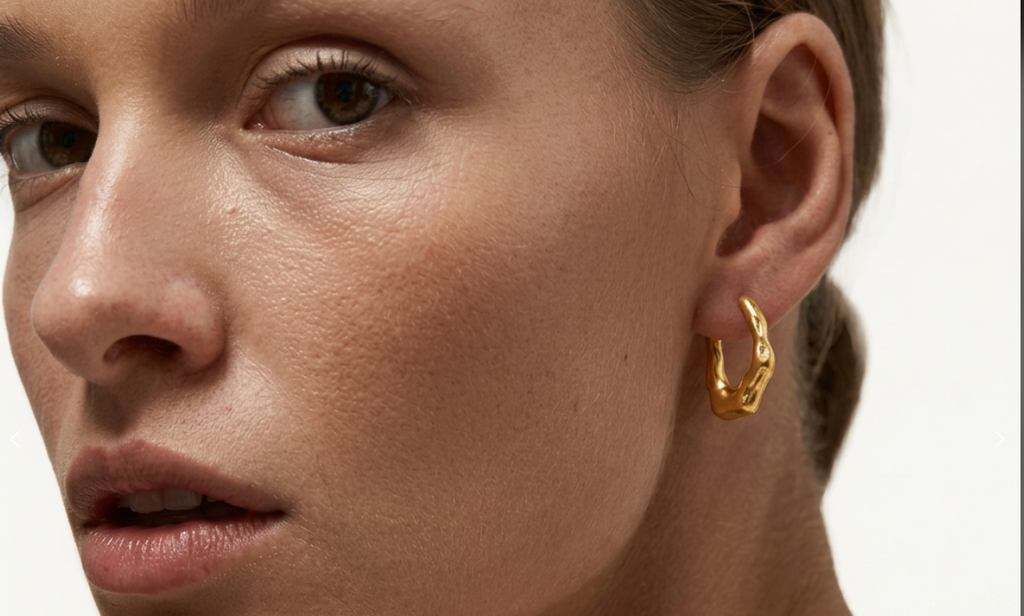 PENDIENTES DE ACERO DORADO AROS ORGÁNICOS IRREGULARES