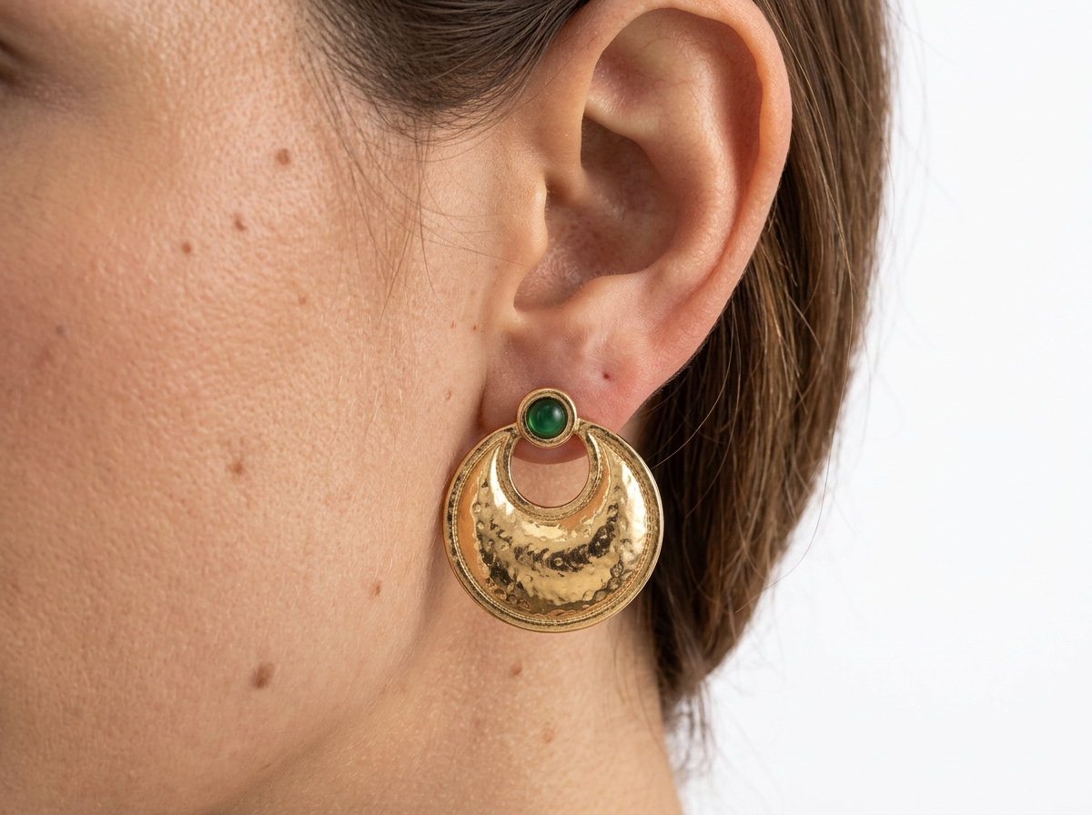 PENDIENTES DE ACERO DORADO PIEDRA VERDE