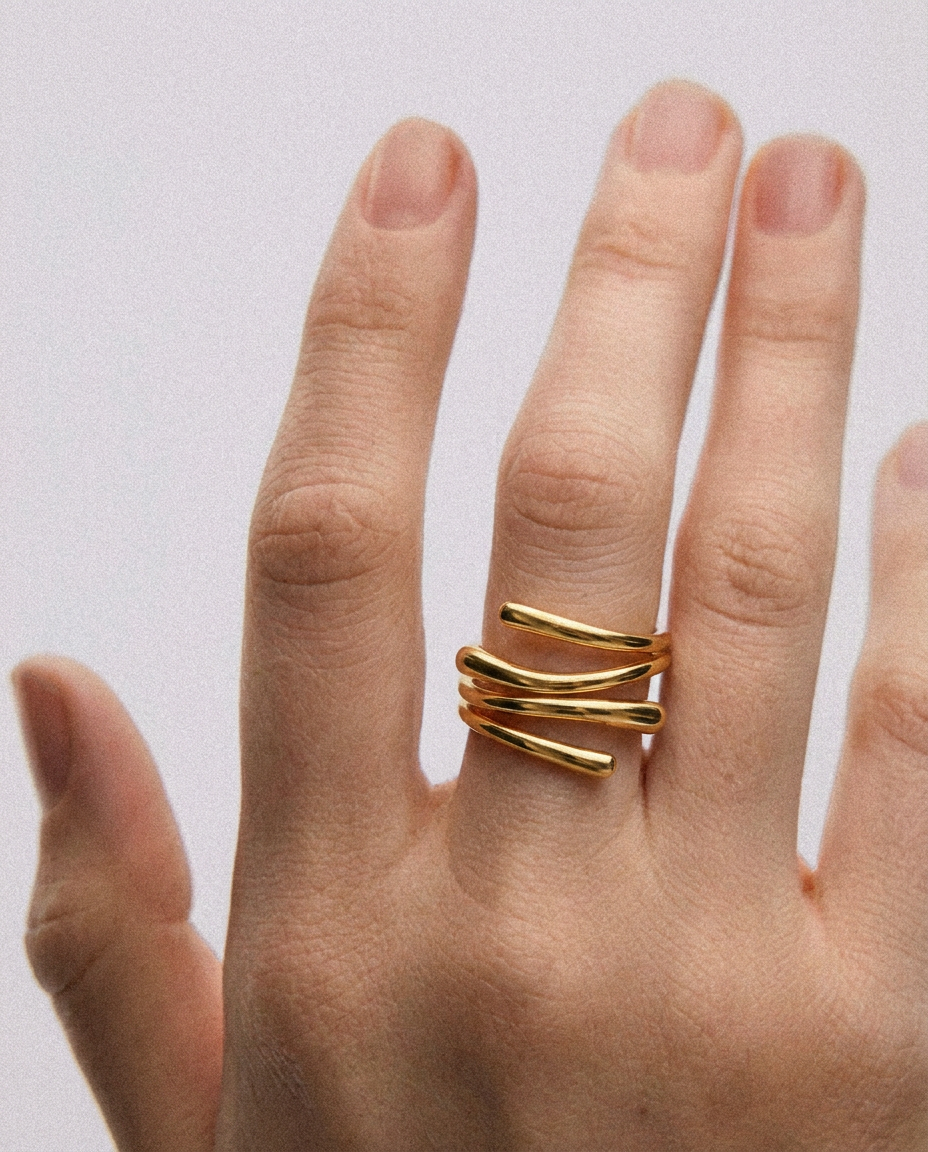 ANILLO DE ACERO PLATEADO ESPIRAL